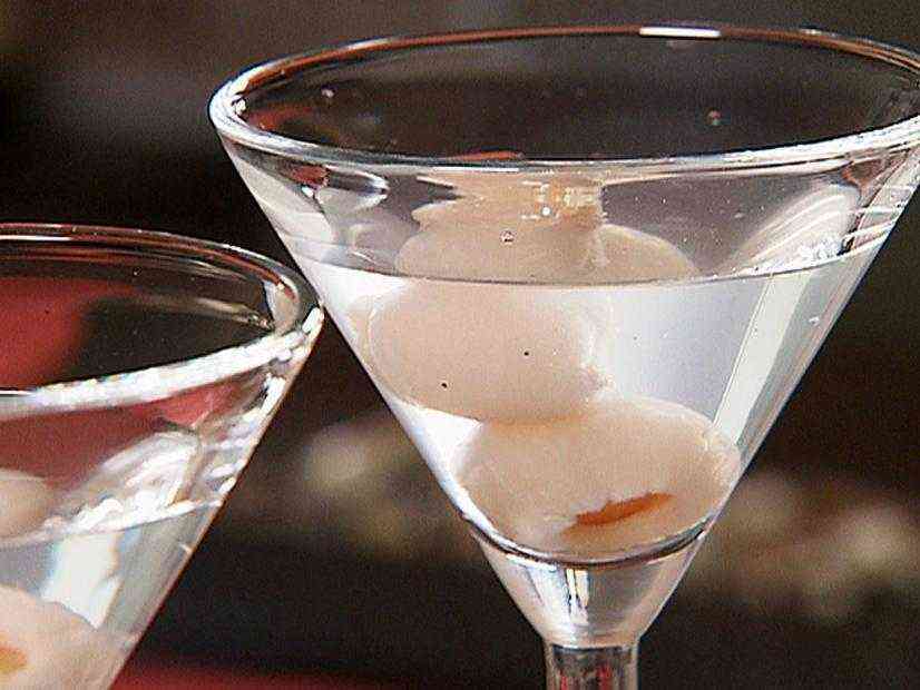 Lychee Martini Cocktail – DANNY BOOME