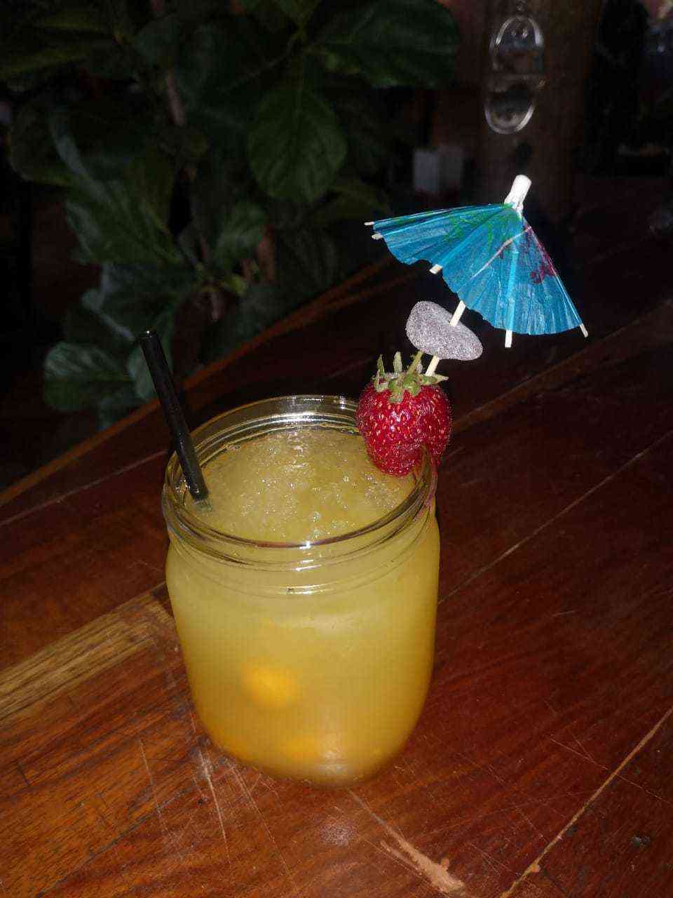 Mangola Jam Jar Cocktail