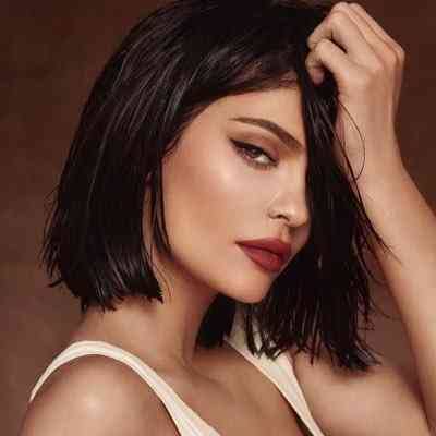 Kylie Jenner – Who she’s dating and how she’s literally saving the world from COVID-19